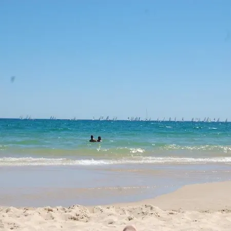 Daire 15min Walk To Cabanas Center, Pool, Wifi, Bbq And Air-conditioning Faro