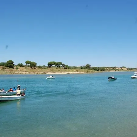 Daire 15min Walk To Cabanas Center, Pool, Wifi, Bbq And Air-conditioning *